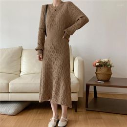 Casual Dresses Chic High Quality Vintage Spring Autumn Knitted Sweater Dress For Women O Neck Long Sleeve Hollow Out Slim Waist Midi