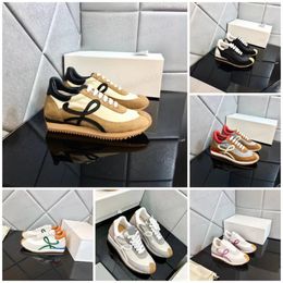 Runner Casual Scarpe Flow Runner in Sneaker in pelle scamosciata in cambio in nylon Sneaker con un morbido honey in gomma in gomma SOLE