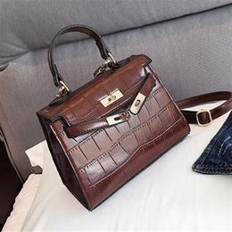 2017 top quality leather popular fashion brand design Style elegance Corssbody Flap Bag shoulder bag2240