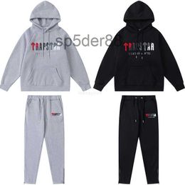 Designer Clothing Men's Sweatshirts Tracksuits Hoodies Trapstar Red Black Towel Embroidered Plush Hooded Sweater Close-up Zipper Pants Casual Set Fashion TNX7