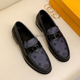 Men Driver Shoes Moccasin loafers designer casual shoes luxury loafers mens shoes brown flower leather velvet sneakers trainer 1.23 08