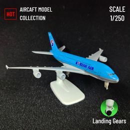 Scale 1 250 Metal Aviation Replica 20cm Korean A380 Aircraft Model Aeroplane Miniature Room Decor Xmas Gift Kids Toys for Boys 240118