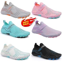 new Outdoor Quick-Drying Summer Water Shoes Unisex Seaside Beach Sock Barefoot Sneakers Men Swimming Upstream Sports Diving Aqua Shoes Women size 36-45