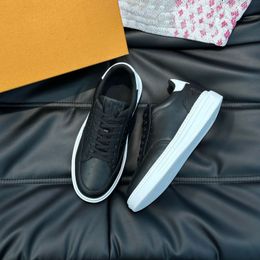 Fashion Men Beverly Hills Casuals Shoes Thick Bottoms Running Sneaker Paris Classic Leather Elasticd Band Low Top Designer Run Walk Casual Athletic Shoes 1.23 03