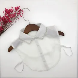 Bow Ties 2024 Fake Collars Blouse Sweater Women White Black Handmade Beads Shirt Detachable False Collar Girls Necklace Nep Kraagie