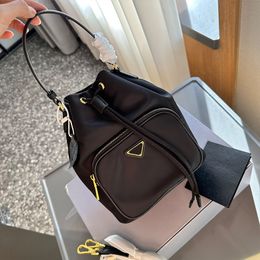 Drawstring bag Leather Nylon Canvas Bucket bag Designers bags Black Fashions Crossbody Bags Famous Handbag Fashion Diamond bag for women