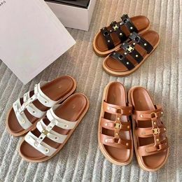 Sliders outdoors Designer top quality Summer sandal Women Slippers Genuine Leather Mens Mules Casual shoes Flat beach New style sandale ladies loafer slides