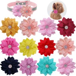 Collars 30pcs Pet FlowerCollar Charms Rhinestone Collar decoration Supplies Slidable Pet Dog Cat Collar Bowties Dog Accessories