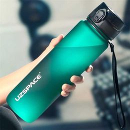 500 800 1000ml Sports Water Bottle A Portable Leak-proof Shaker bottle Plastic Drinkware Tour Gym items 220125229x