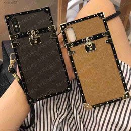 Retro Trendy Print Letter Phone Cases für iPhone 14 14pro 13 Mini 13pro 12 Mini 12pro 11 Pro X XS MAX XR 7 7plus 8 8plus 6 6s Plus TPU PU Leder Back Cover Fashion Show