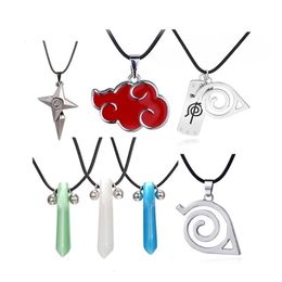 20pcs Anime Cosplay Necklace Akatsuki Uchiha Itachi Leaf Konoha Village Pendant Necklace for Fans Jewellery 210331257c