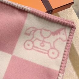 Classic Plaid Pony Pattern Child Baby Cashmere Wool Blend Soft Comfortable Blanket Size 140 100cm Christmas Gift Blanket new arriv221J