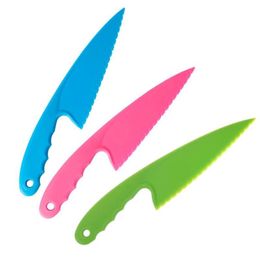 Cake Knife Kitchen Safety Cooking Children Practise Knives Plastic Serrated Baking Bread Kids Vegetable Salad & Pastry Tools212o