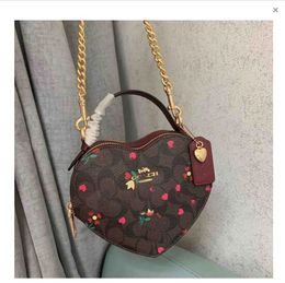 Desinger Heart Bag Mini Cute Shoulder Bag Women coabag Handbag Vintage Cloudy Tote Leather Fashion Pink Crossbody 14 colour