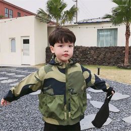Jackets Children Clothes for Boy Autumn Spring 2024 Hooded Camouflage Boys Jacket Coat Korean Windbreaker Kids Outerwear 1-11Y