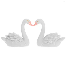 Garden Decorations 2 Pcs Desktop Decorative Ornaments Lovers Children Gifts Resin Swan Outdoor