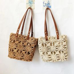 Waist Bags 2024 Summer Straw Bag Hand-Woven Hollow Bucket Corn Husk Sewn Handbag Leisure Holiday Beach