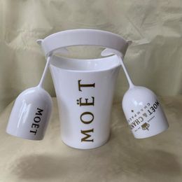 2glass 1bucket New Moet Champagne Flutes Glasses Plastic Wine Cooler Glasses Dishwasher White Moet Acrylic Champagne Buckets222m