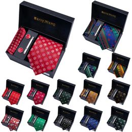 Boxed Men Christmas Tie Silk Necktie Pocket Square Cufflinks Set Xmas Festival Cravat with Gift Box Red Green Snow Santa Claus 240122