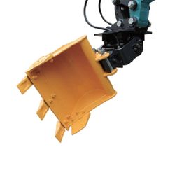 Tilt quick change connector - mini excavator accessory