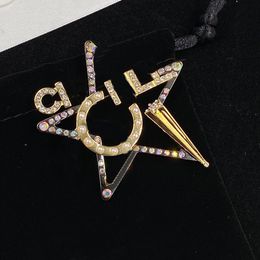 Star Letter Design Brooch Diamond Brooch For Woman Wild Brooches Accessories Supply