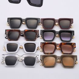 Designer Sunglasses Womens Luxury Full Frame Sun Glasses Mens Rectangle Goggle Modern Glasses