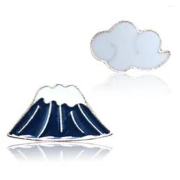 Brooches 2Pcs/Set Outdoors Mountain Cloud Enamel Pin Custom Wild Camping Hiking Bag Clothes Lapel Adventure Badge Jewellery