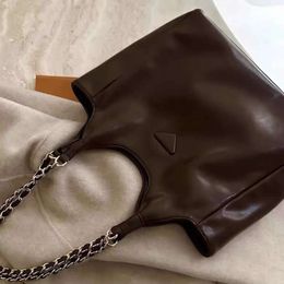 Large Capacity Fashionable Tote Casual Chain, Versatile Women's , New Autumn/winter Commuting Shoulder 2024 New Design Fashion 78% Off Store wholesale