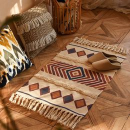 60x90cm Retro Bohemian Hand Woven Tassel Carpet for Home Living Room Window Bedside Linen Rug Table Runner Door Mat Home Decor 240125