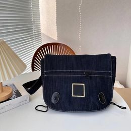 Women Designer Crossbody Bag Luxury Bags Messenger bag Sport Denim Wide Adjustable Strap Square Mark 31x27cm Large Capacity Casual Light Flap Vintage Purse