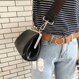 New 2021 Bags For Women Casual Viantage Clip Shoulder Bags With Wide Strap Female Designer Handbag Crossbody And Purse334N