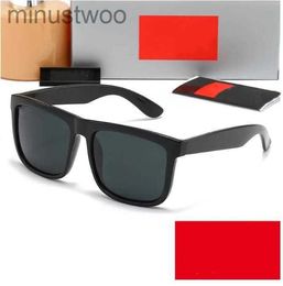 Men Classic Brand Retro Women Sunglasses Luxury Designer Eyewear Metal Frame Designers Sun Glasses Woman Raybans Rays Bans with Original Box 4169 0ICW
