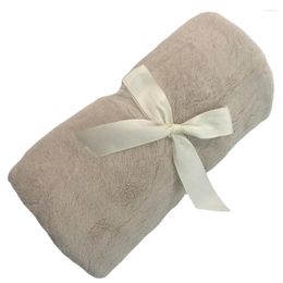 Blankets Born Baby Coral Fleece Knee Covers Office Bedroom Air Conditioning Throw Blanket Swaddling Infant Accessories