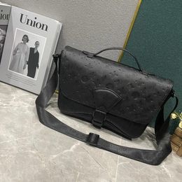 Men Fashion Clutch Bag Casual Designe Messenger Bag Crossbody Handbag Tote Shoulder Bag TOP Mirror Quality Purse Pouch