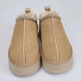 2023 new Australia Mustard Seed Chestnut Fur Slippers Sheepskin Classic Ultra Mini Platform Boots Winter Women's Flat Shoes Suede