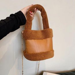 Evening Bags Trendy Short Plush Bucket Shoulder Crossbody Women Design Tote Handbags And Purses Ladies Messenger Bag High Quality