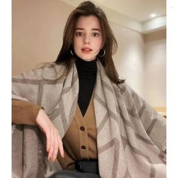 Scarves Autumn/Winter Nordic Style Geometric Lines Scarf Women's Thickened Warm Tassel Neck Shawl Classic Plus Jacquard Square