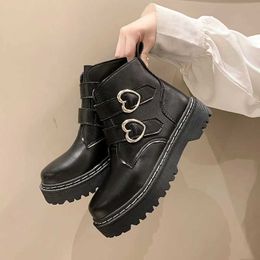 Boots Women 2024 Cute Platform Ankle Boots Belt Buckle Combat Chunky Heel Biker Boots Fashion Winter Shoes Cowboy Boots for WomenL2401