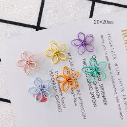 Bangle New Style 40pcs/lot Colour Spray Paint Hollow Cartoon Flowers Shape Alloy Flaoting Locket Charms Diy Jewellery Earring Accessory