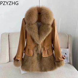 Women Winter Imitation Fox Fur Simulation Leather Coat in The Long Ruffled Fashion Young Fur Coat 240127