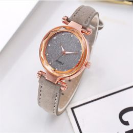 Casual Star Watch Sanded Leather Strap Silver Diamond Dial Quartz Womens Watches Ladies Wristwatches Delicate Gift186m