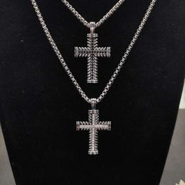 free shipping Designer dy luxury Jewellery David Yuman Necklace High Version Double Button Thread Cross with Diamond Black and White Diamond Necklace Chain 3mm Thick 5