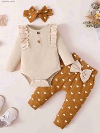 Clothing Sets 0-2 Year Old Newborn Baby Gilr Spring and Autumn Round Neck Long sleeved jumpsuit with Love Printed Pants Fashion Set