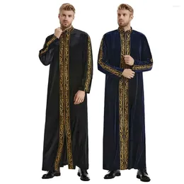 Ethnic Clothing Men's Long-Sleeved Robe Muslim Gold Velvet Embroidery Arabian Islamic Prayer Dress National Costume Noble Luxury T