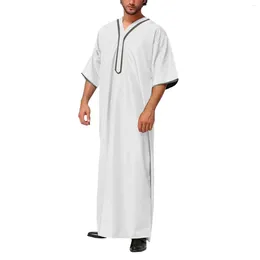 Men's Casual Shirts Muslim Robe Arab Ethnic Shirt Solid Colour V-Neck Button Front Pocket Robes Dubai Vacation Blouses Middle East Tunic