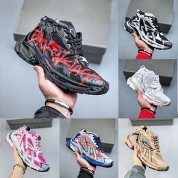 With box 2024 Track Runners Sneakers 7.0 Designer Casual Shoes Platform Brand Graffiti White Black Deconstruction Transmit Women Men Tracks Trainers Runner 7