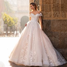 2024 off shoulder retro wedding dresses vintage new lace appliques sweep train bridal backless ball gown beach boho elegant tulle bride vestido de novia