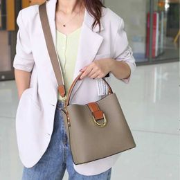 Evening Bags LOMANTINA Hot Sale Genuine Leather Bucket Bags Women Fashion Casual Messenger Bags For Girls 2024 Shoulder Purses High Quality