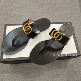 Italien Luxus Designer Damen Sandalen Sommer Hausschuhe Offene spitze Flache Casual Marke Designer Schuhe Miller Slide Frauen Strand Flip-Flops