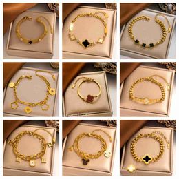 Charm Bracelets Newest Style Designer Clover Jewellery 18k Gold Bangle for Women Elegant Jewelery Gift No Box Z5U7